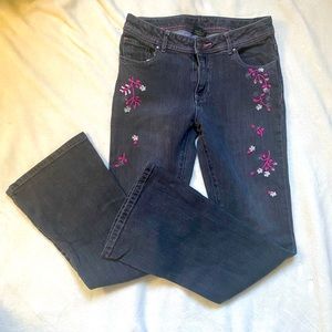 JUNIORS Faded Glory Dark Wash Embroidered Jeans